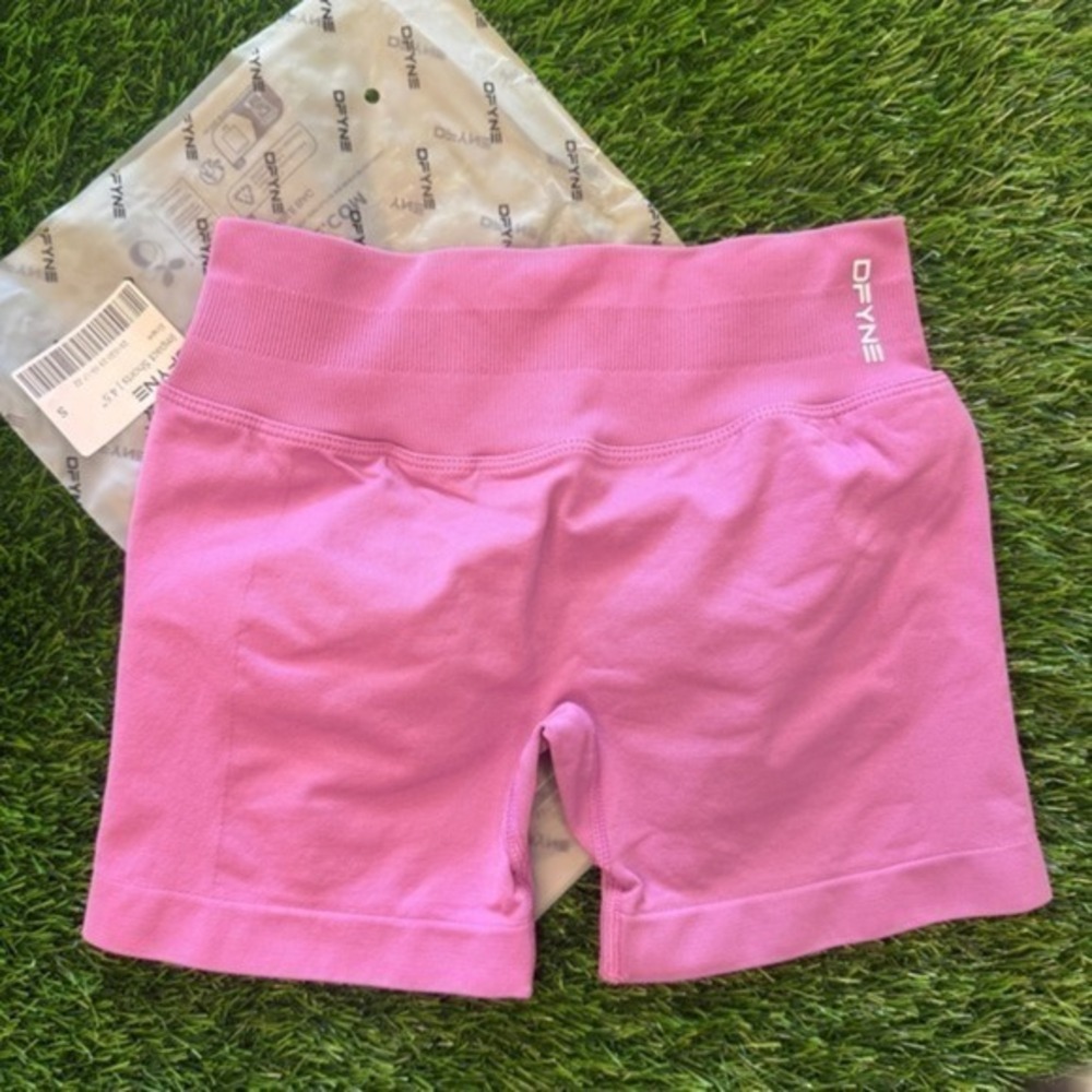 Dfyne impact shorts 4.5" grape small - Picture 2 of 5